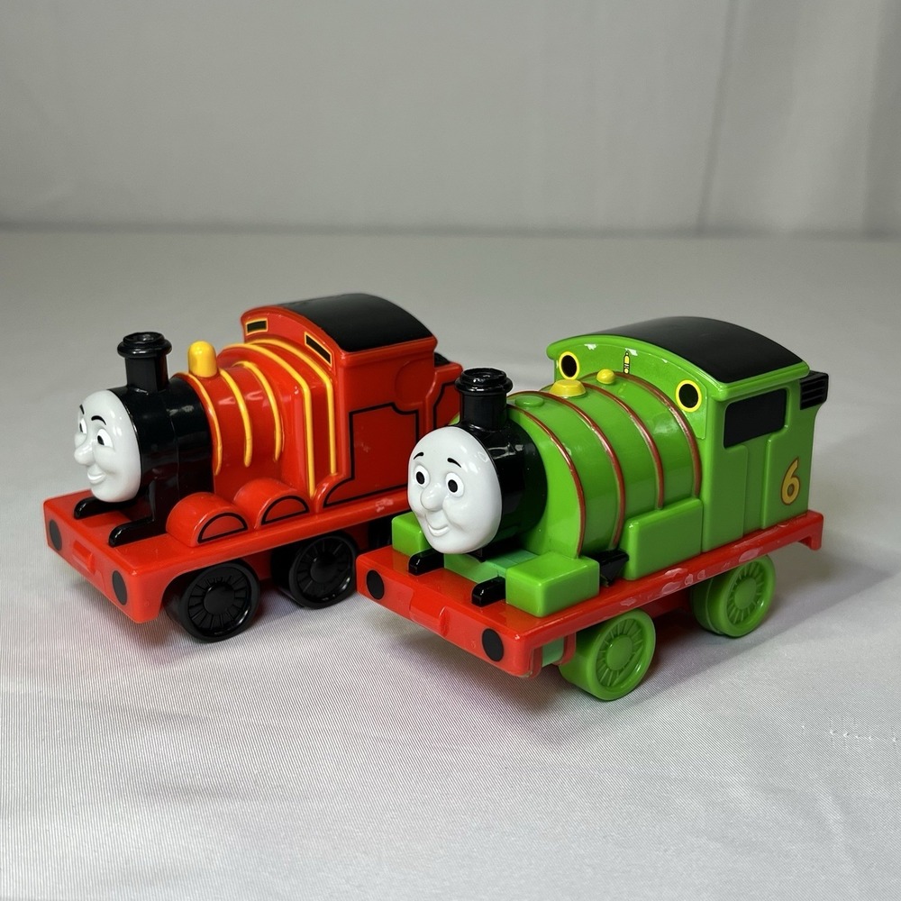 Thomas & Friends Percy #6 & James #5 Pull Back Train Tank Engine 2009